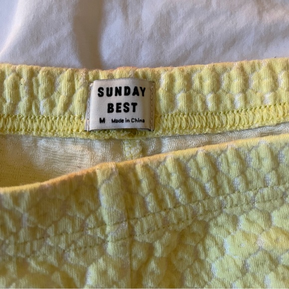 Medium yellow bike shorts from Aritzia - Picture 3 of 3
